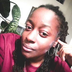 Meet your Posher, Antoinette